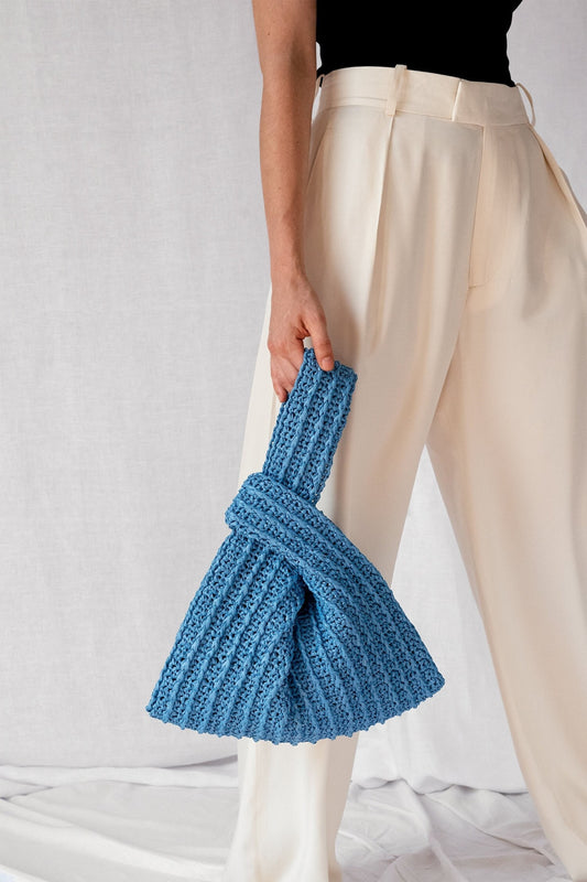 Raffia Knot Bag in Ocean, Crochet Raffia Handbag, Summer Wrist Bag, Minimal Straw Bag, Handcrafted Pouch Purse ¡ª The Raffia Knot Bag