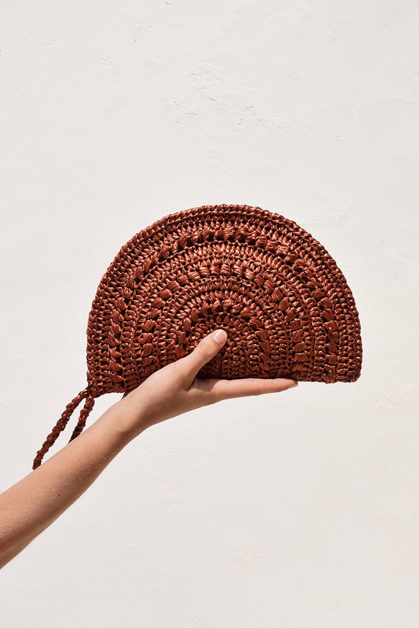 Crochet Raffia Clutch, Half Moon Clutch, Straw Wristlet Purse, Minimal Boho Clutch, Raffia Handbag, Crochet Summer Bag ¡ª Raffia Moon Clutch