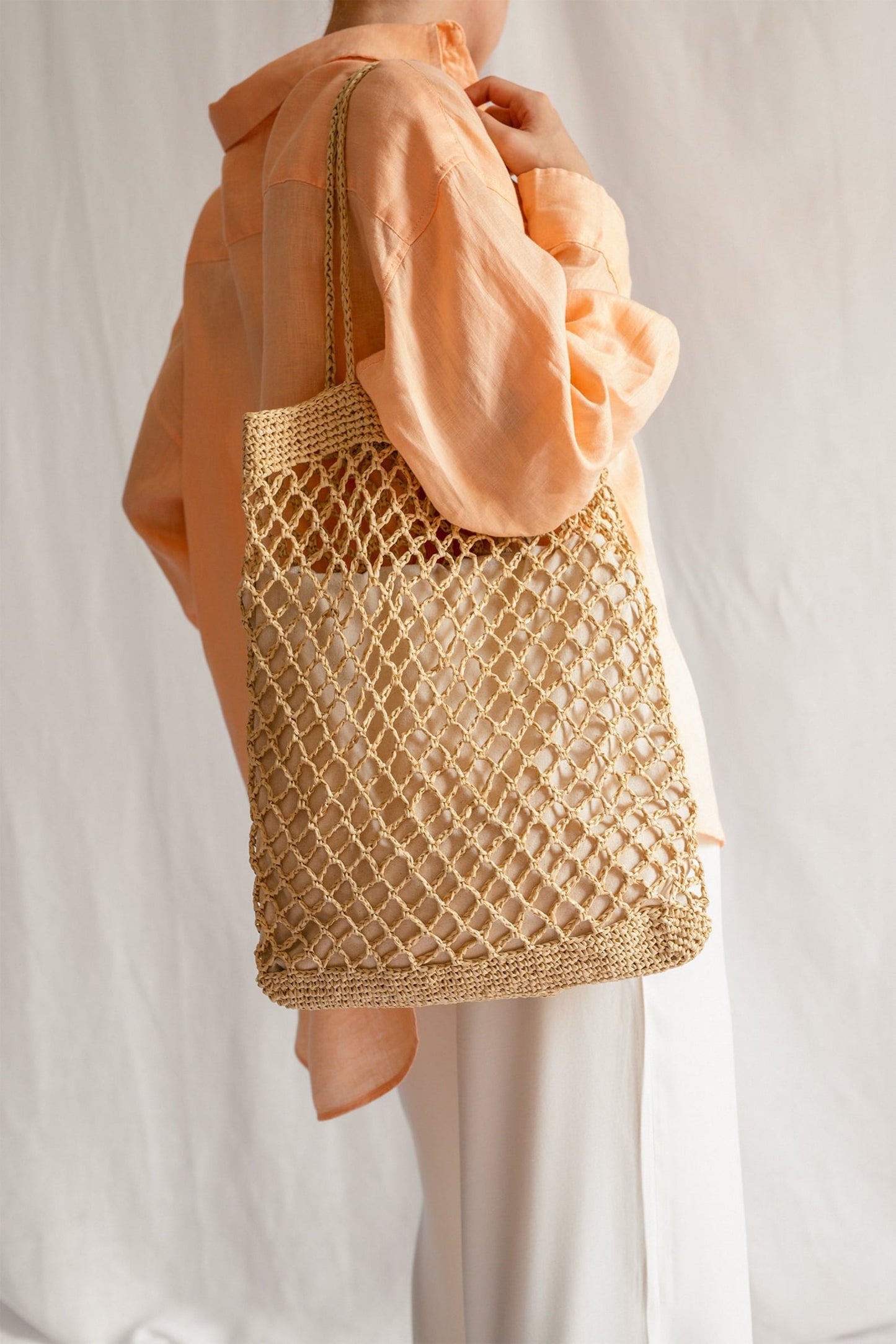 Raffia Net Bag in Natural, Crochet Raffia Tote, Summer Tote Bag, Straw Mesh Bag, Handcrafted Tote, Net Shoulder Bag