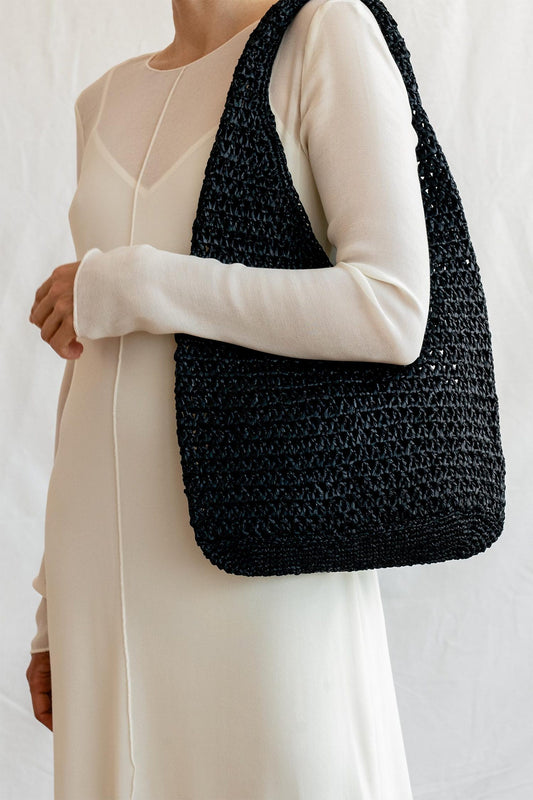 Crochet Raffia Tote in Black, Summer Tote Bag, Straw Mesh Bag, Lightweight Tote, Crochet Shoulder Bag, One Handle Bag ¡ª The Daphne Tote