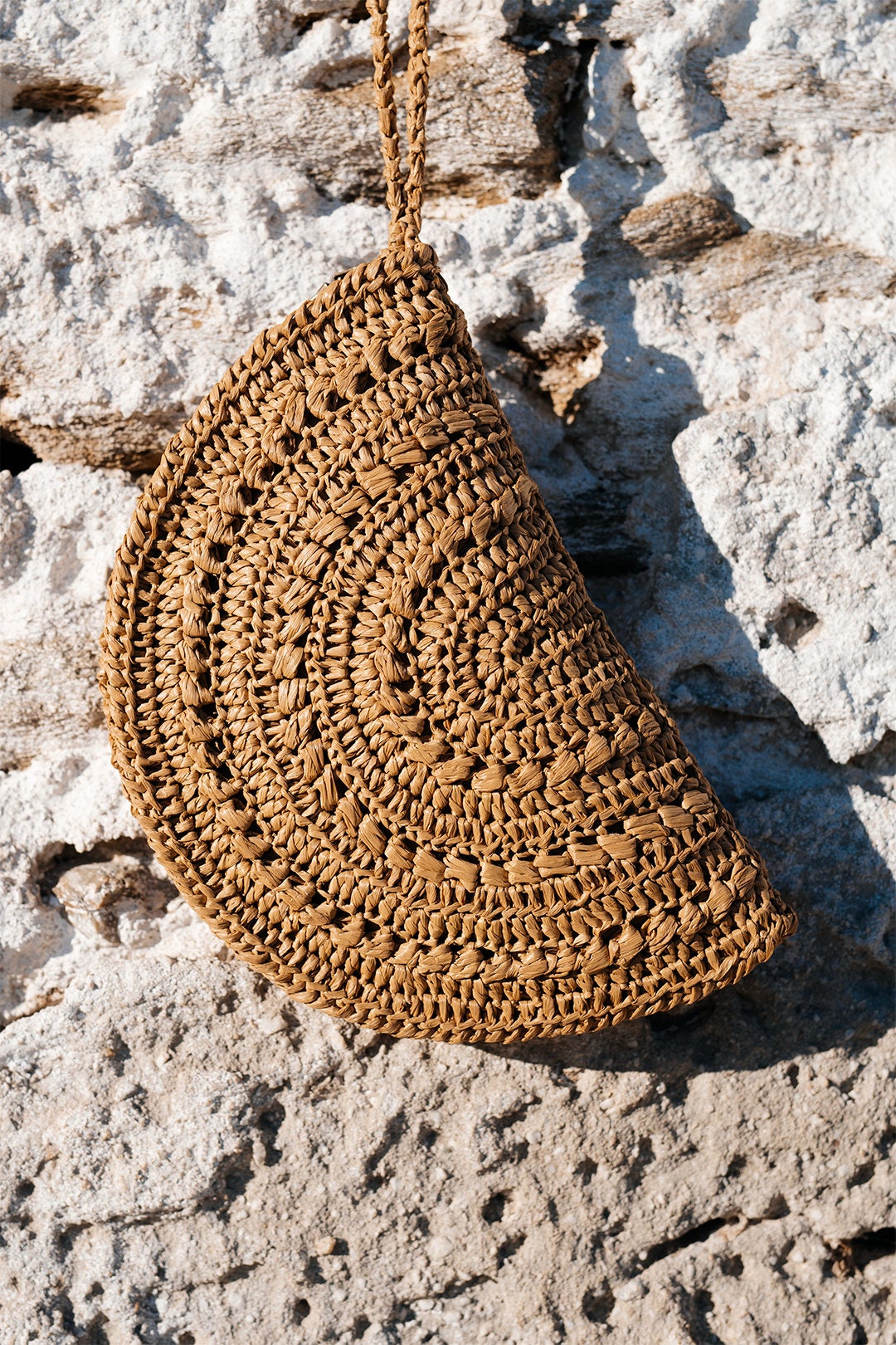 Crochet Raffia Clutch, Half Moon Clutch, Straw Wristlet Purse, Minimal Boho Clutch, Raffia Handbag, Crochet Summer Bag ¡ª Raffia Moon Clutch