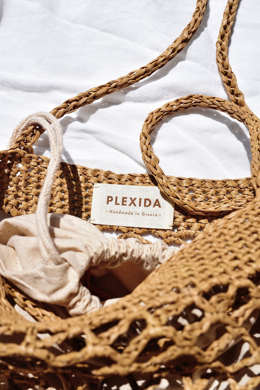 Raffia Net Bag in Natural, Crochet Raffia Tote, Summer Tote Bag, Straw Mesh Bag, Handcrafted Tote, Net Shoulder Bag
