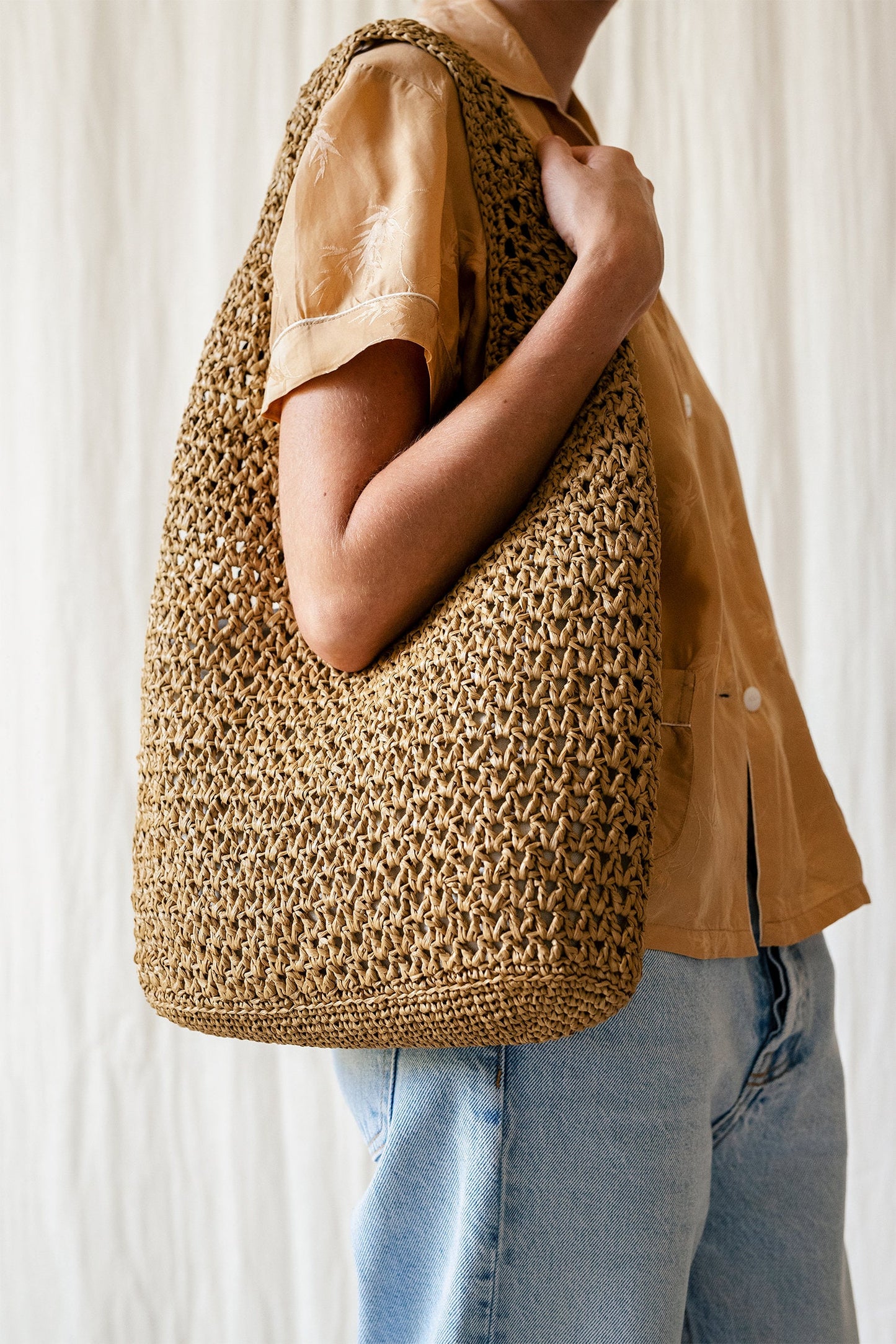 Crochet Raffia Tote in Natural, Summer Tote Bag, Straw Mesh Bag, Lightweight Tote, Crochet Shoulder Bag, One Handle Bag ¡ª The Daphne Tote