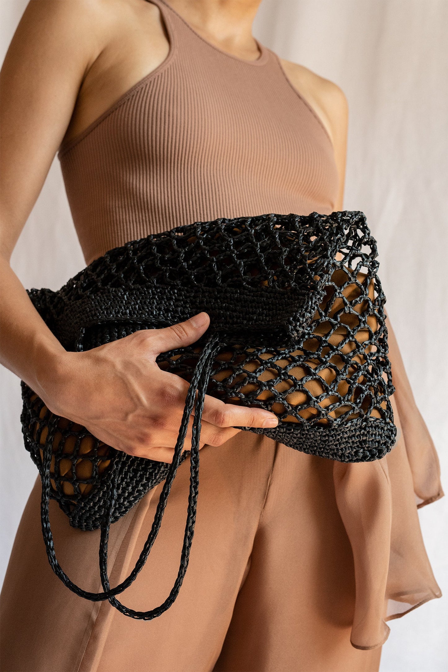 Raffia Net Bag in Pecan, Crochet Raffia Tote, Summer Tote Bag, Straw Mesh Bag, Brown Handcrafted Tote, Net Shoulder Bag ¡ª The Raffia Net Bag